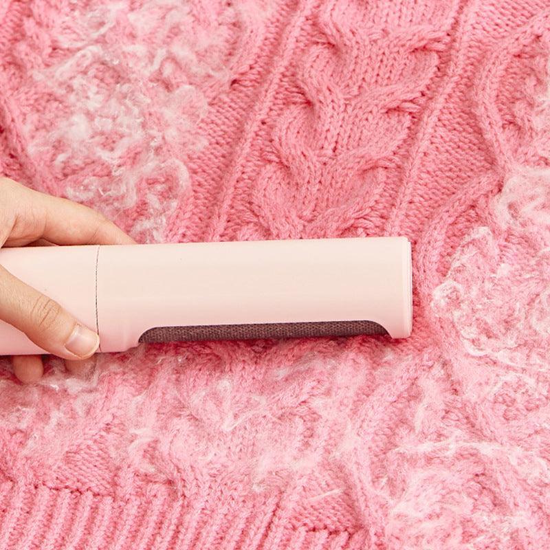 2-In-1 Pet Hair Remover: Portable Self-Cleaning Brush For Effortless Fur And Lint Removal